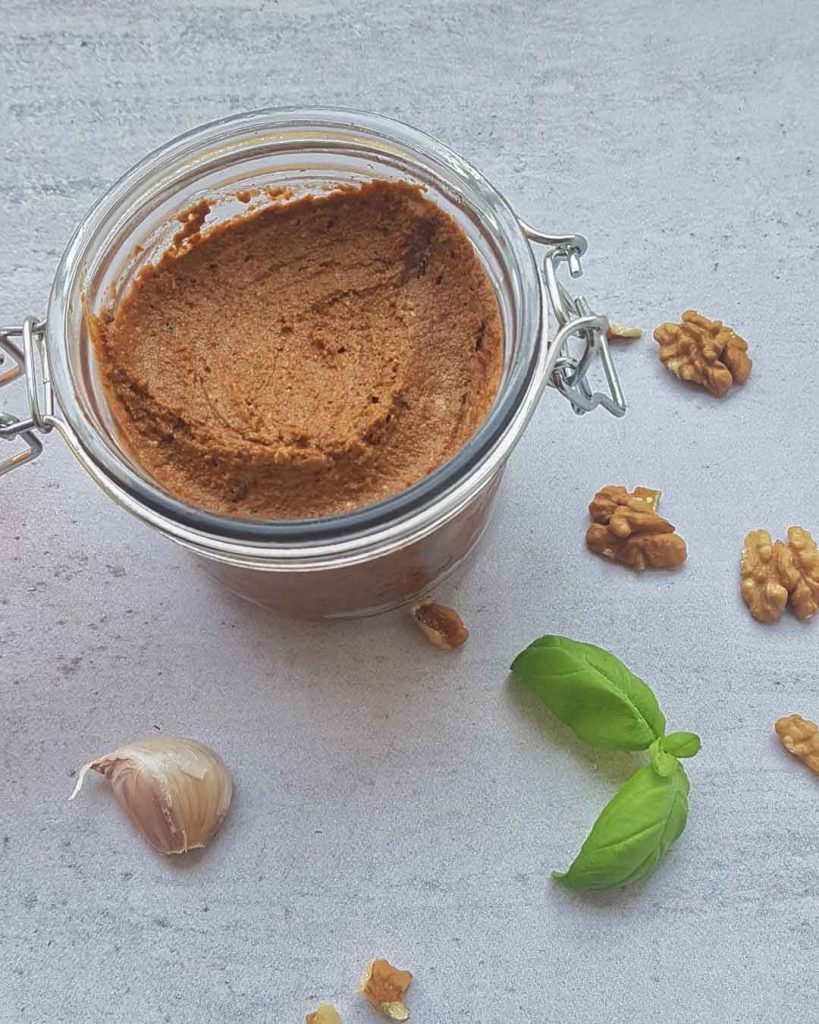 Pesto sos